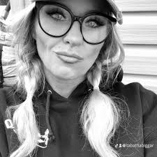 Quebec is cutting income taxes, sending cheques to parents, and will  balance their budget. Wondering where they got the money? This year, Quebec  is receiving $11.7 BILLION in equalization, which makes up