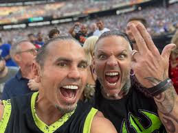 Quincy Simpson (Black Dragon) (@PeaceLoveReal)