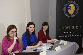 Stawia ona sobie za cel „badania nad kulturą prawną i duchowym dziedzictwem. Ordo Iuris Postulaty Feministek Sa Obce Dla Wiekszosci Polek Gazetaprawna Pl