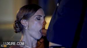 Claire Castel Cuckold Blowjob Porn Gif | Pornhub.com