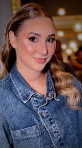 Maravilhosa formanda @caroolfreitag 🌸💥✨, ., ., ., ., ., ., ., ., ., .,  #maquiagem #foxyglam #cleanbeauty