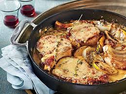 Skillet Pork Chops With Apples And Onions Recipe Apple Pork Chops Pork Recipes Skillet Pork Chops