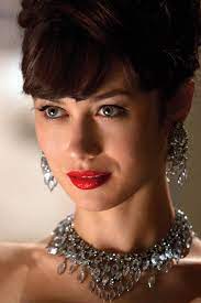 Boyu, kilosu, yaşı, oynadığı filmler ve hayatı. Magic City Tv Series 2012 2013 Olga Kurylenko French Actress Actresses