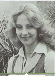 Wishing a very happy birthday to Canadian character actress, Jennifer  Robertson, better known as Jocelyn Schitt. SB #schittscreek  #jenniferrobertson #jocelynschitt #SchittsCreekFashion