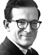 Robert Craft's Instagram, Twitter & Facebook