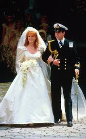 George's chapel ahead of the ceremony wearing a vibrant green dress created by local windsor company emma louise design. Sarah Ferguson Wedding Dress On What Would Have Been Princess Beatrice S Wedding Day Revisit The Most Beautiful Royal Wedding Dresses Of All Time Fashion
