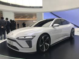 Wèilái) is a chinese multinational automobile manufacturer headquartered in shanghai, specializing in designing and developing electric vehicles.the company is also involved in the fia formula e championship, although nio has ended funding the team after selling to lisheng racing. Datei Nio Et Preview Concept 001 Jpg Wikipedia