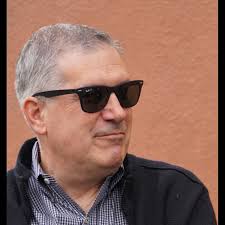 What type of generator is best for off-grid living in Maine?