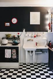 Effet Vieilles Demeures Et Patines Sol En Damier Appartements Studio Et Turbulence Deco