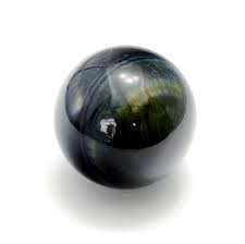 It helps overcome fatigue and discouragement and allows scattered thoughts, feelings and information to come together in a way that makes sense. Blue Tiger Eye Meanings