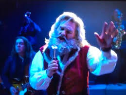 Santa claus is back in town, duration: Kurt Russell Sings The Blues As Santa Jailed With Little Steven In Christmas Chronicles California Rocker