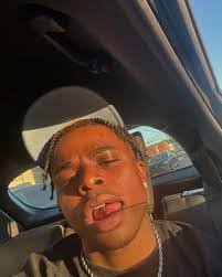 Josh Gomes's Instagram, Twitter & Facebook