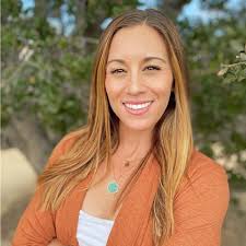 Ashlee Baker, TRUE Advisor Speaking Profile