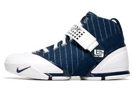 Lebron james is one of the greatest basketball players in history, arguably coming in second to michael jordan. Lebron James Signature Sneakers Ranking The Best Of The King Sports Illustrated