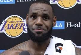Duncan robinson shot more free throws than james at one point in the half. Video Lebron James Has Emotional Reaction To Kobe Bryant News