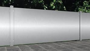 Er eignet sich dazu, um. Gartenzaun Edelstahl V2a Flachenbundiger Sichtschutz Blickdicht Metallbau Onlineshop De