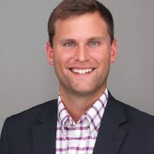 921 S Honeysuckle Dr, Olathe, KS 66061