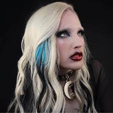 Mara Chaney's Instagram, Twitter & Facebook