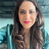 Julia Ballesteros's Instagram, Twitter & Facebook