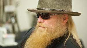 Viele charaktere wurden im laufe der serie eingeführt, zahlreiche davon haben das finale der serie jedoch nicht erlebt. Billy Gibbons Frau Tochter Familie Alter Grosse Biografie
