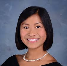 Christine Giles's Instagram, Twitter & Facebook