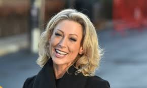 Последние твиты от faye reagan (@faye_reagan). Strictly Come Dancing Star Faye Tozer Shows Off Glamorous Makeover Hello