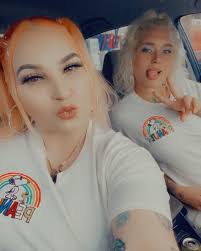 Samantha Crockett (@sambam_wamham) · Instagram 照片和视频