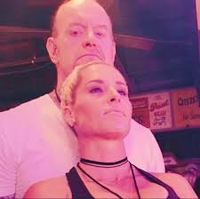 ♡ 𝐓𝐡𝐞 𝐔𝐧𝐝𝐞𝐫𝐭𝐚𝐤𝐞𝐫 (𝐟𝐚𝐧 𝐩𝐚𝐠𝐞) ♡