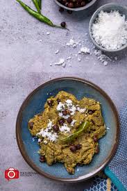 Kochu Shak er Ghonto | Taro stem stir-fry - Pikturenama