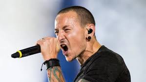 Qué le pasó a Chester Bennington, el líder de Linkin Park: cómo murió y  cuándo