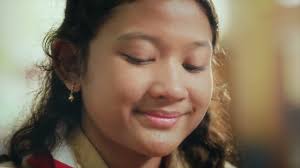 "Mira hacia Cristo" tema oficial en ESPAÑOL del lema de la Juventud FSY  2025. Por Marjorie Castro