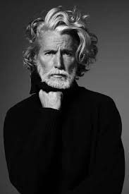 21 Disgustingly Hot Silver Foxes That Ll Make You Fall In Love With Gray Hair Older Mens Hairstyles Long Hair Styles Men Mens Hairstyles