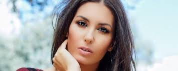 Elisabetta gregoraci, separata dall'ex marito flavio briatore, sembra aver trovato spazio nel suo cuore per un nuovo amore. Elisabetta Gregoraci E Francesco Bettuzzi Innamorati A New York Tvzap