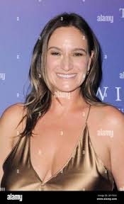 Elizabeth avis hi-res stock photography and images