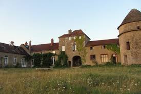 Book chateau le barreau & save big on your next stay! Chateau De Monthelon Montreal Wikipedia
