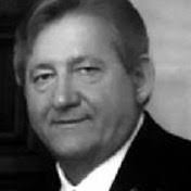 Carolyn Lingerfelt's Instagram, Twitter & Facebook