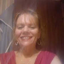 Denise Grimmer's Instagram, Twitter & Facebook