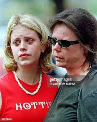 165 fotos e imagens de alta resolução de Santana School Shooting