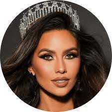 Paige Huffine's Instagram, Twitter & Facebook