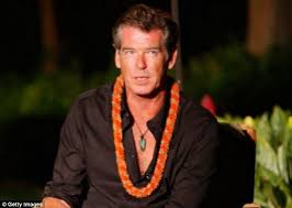 My mother had black hair, blue eyes and freckles whilst my dad had dark brown hair, blue eyes and no freckles. Pierce Brosnan Gene That Gives People Freckles Dark Hair And Blue Eyes Discovered By Scientists Daily Mail Online