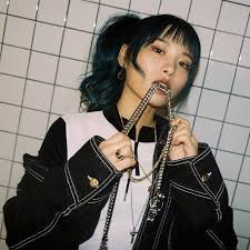 Eh Physical Reality Is Nothing But An Illusion Female Female Rappers Crying Girl