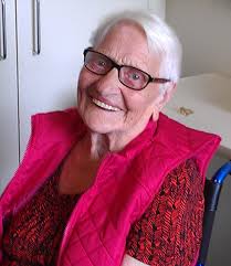 Imelda Mclaughlin's Instagram, Twitter & Facebook