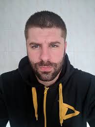 Kraig Evans's Instagram, Twitter & Facebook