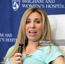 16 Dr Eric Abbott Stock Photos, High-Res Pictures, and Images