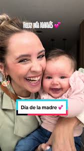 Felicidades a todas las mamás en especial a las que celebran este día ...