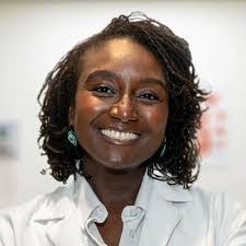 Robyn Higgins's Instagram, Twitter & Facebook