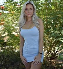 Paige spiranac for can i get an amen? Wish To Wear These Instagram Paige Spiranac Paige Spiranac Instagram Hot Instagram Models Individual Women Paige Spiranac