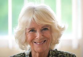 Camilla Parker Bowles a 75 ans : comment un bracelet découvert par Diana a  déclenché la rivalité entre elles