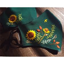 Hiasan lace dibahagian hujung telekung. Masker Bordir Tangan Sulam Bunga Matahari Hijau Unik Fashion Trendy Dapat Dicuci 3 Ply Bahan Bagus Shopee Indonesia