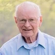 Elizabeth Frisbee's Instagram, Twitter & Facebook